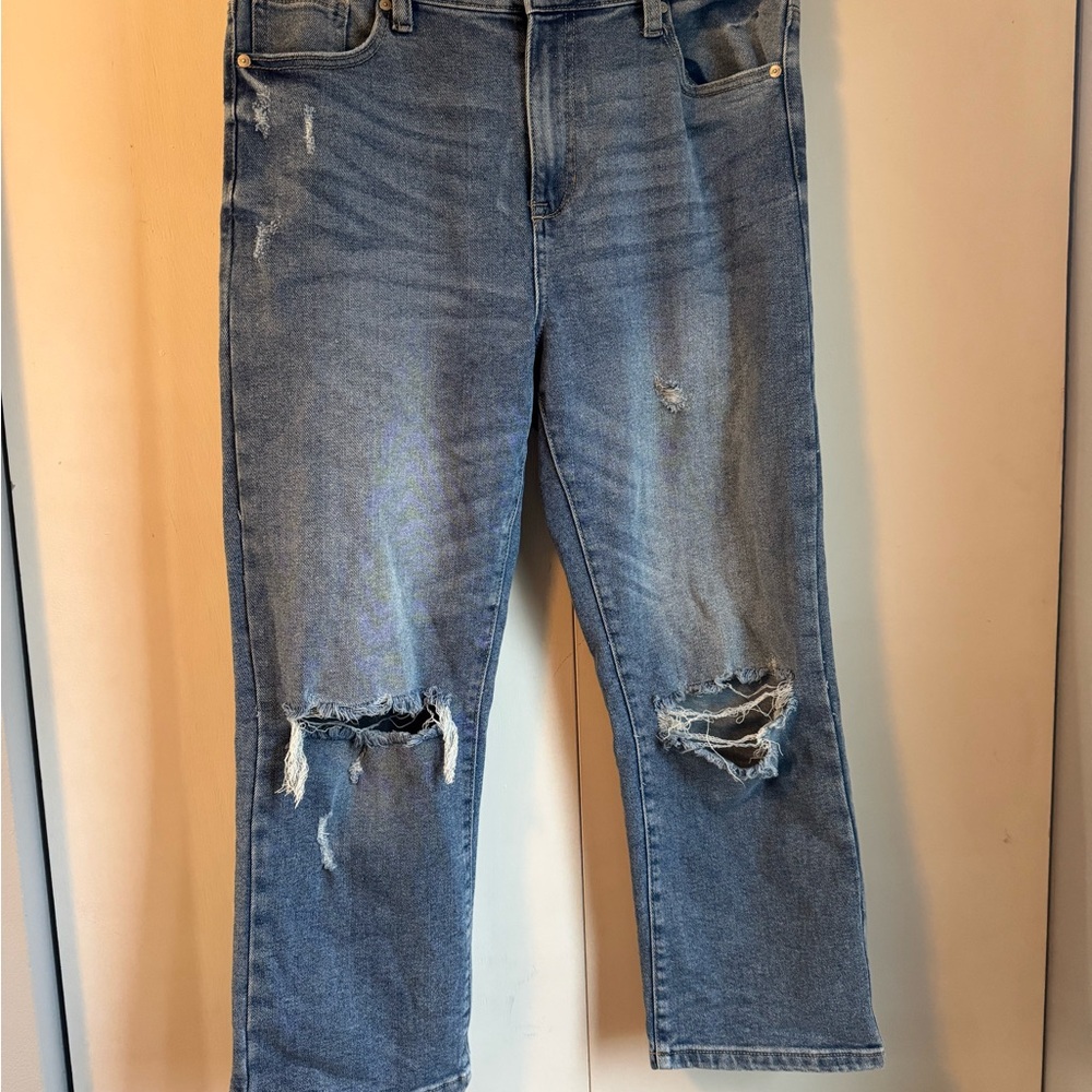 Kendall & Kylie Light Blue Distressed cropped Jean